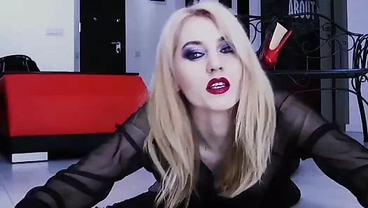 Külotlu çorap hakimiyeti