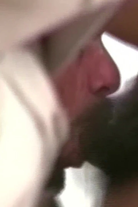 Anal ajanlar birbirlerinin yarağını emen polisler ve ayı arasında sahne 4_orgy