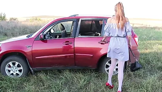 Arabanın Arka Koltuğunda Seviştim