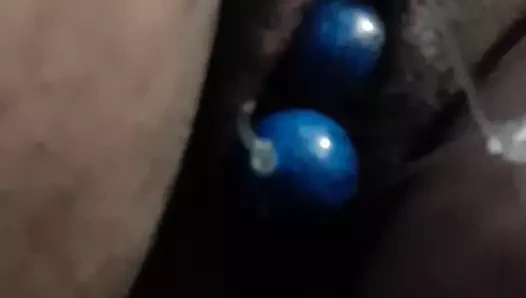 yeni oyuncağımı kullanmaya çalışıyorum