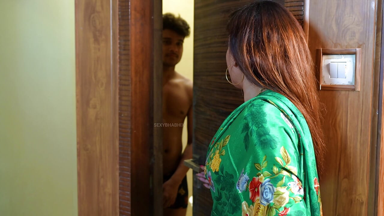 Desi Village bhabhi tight pussy outdoor sex with devar desi village hot bhabhi  sex