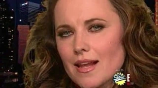 Lucy kanunsuz ve yetenekli dili (çorba 2011)