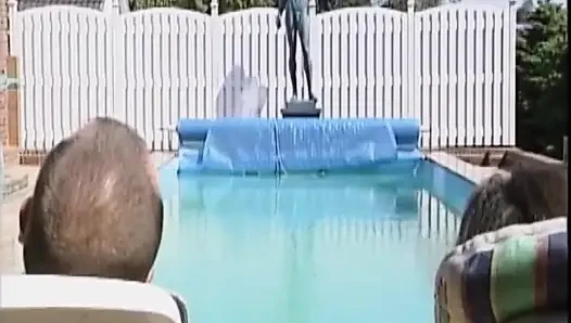 Doyumsuz Sürtüklerle Her Pozisyonda Vahşi Sert Sikişiyor