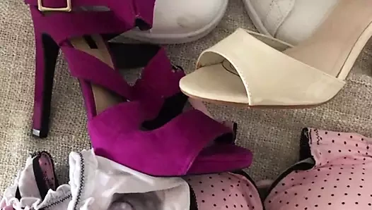 Seksi yüksek topuklu spor ayakkabı sutyen üzerinde boşalmak