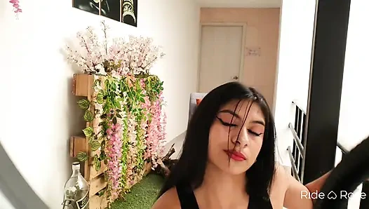 Büyük değil ama seni bağımlı yapan bir şeyi var