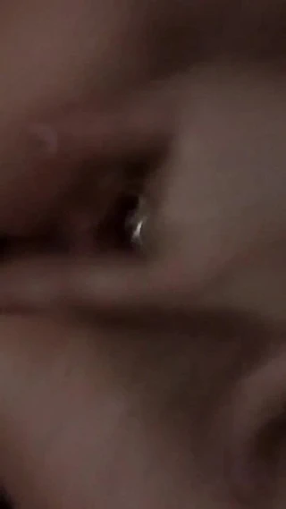 Amy genç İngiliz sürtük 2