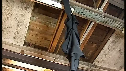 Zenci Alman tanrıça tamirci tarafından sikiliyor