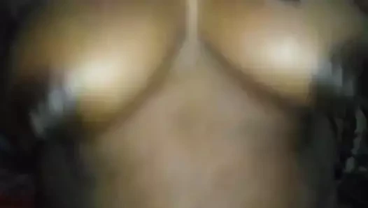 Teyze ne sadece lund pe baith ke chudai ki