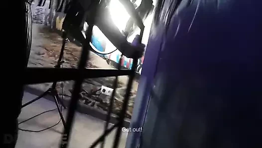 Dövmeli kız elea samsa profesyonel gibi sakso çekiyor