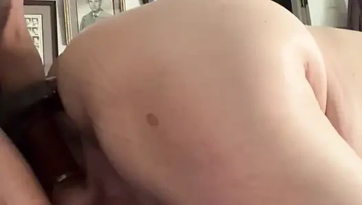 Büyük dede genç büyük zenci alıyor