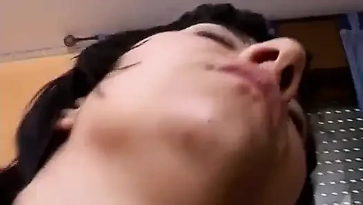 Esmer orta yaşlı seksi kadın ve büyük yarak