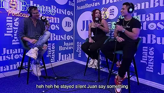 Ihre Fantasie eines harten sex auf einer Show erfüllt - Onlyrulo und Kaeelen Garcia auf Juan Bustos Podcast