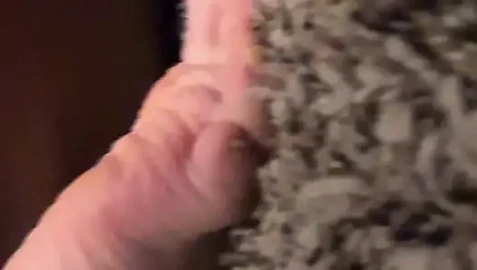 Bu büyük zenci yarağına binerken kovboy kız onu götümde çıldırttı