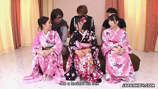 Üç sürtük göt Asya babes Başlarken becerdin ve kremalı içinde h