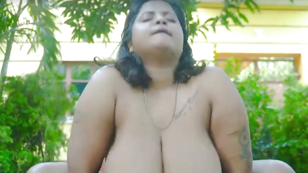 Yoga öğretmeni..