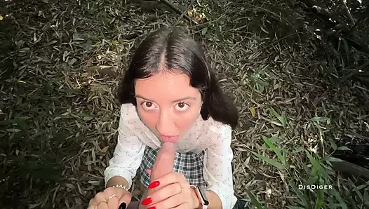 Beni bu bambu ormanında sikeyim!!!