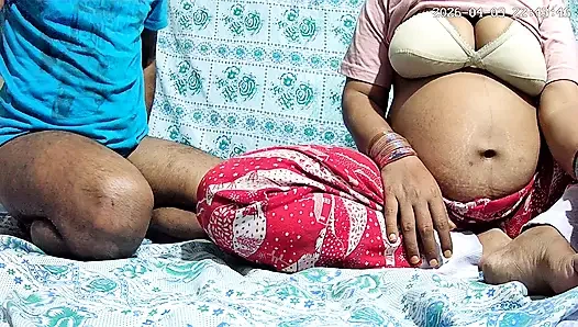 Hintli öğretmen ve öğrenci sınıfta seks yapıyor 29755