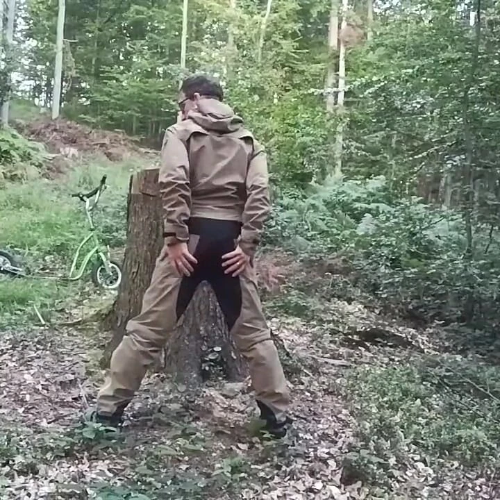 Bir kütükte avlanma, birinci bölüm