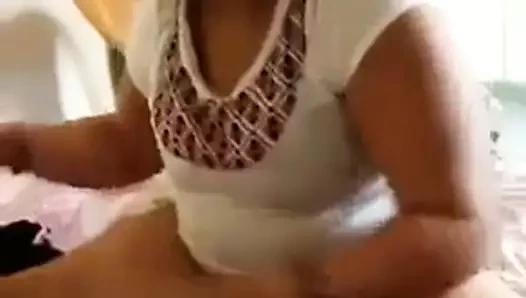 Süper seksi aunty sert kahrolası