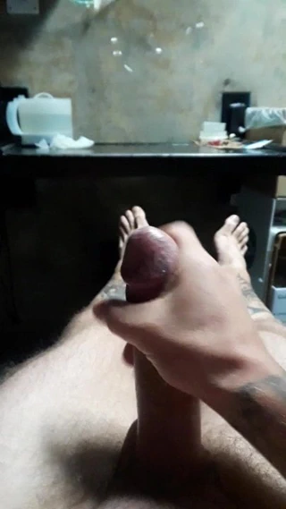 Kaliforniya mahkumu hücrede kriko yapıyor