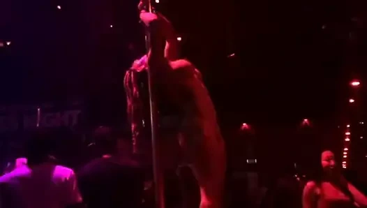 Striptiz kulübü (xtc kabare - dallas)