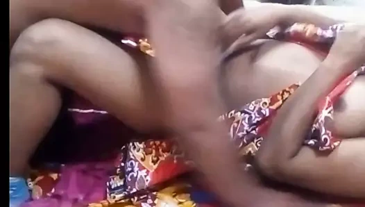 Çek genç harika büyük göğüsler