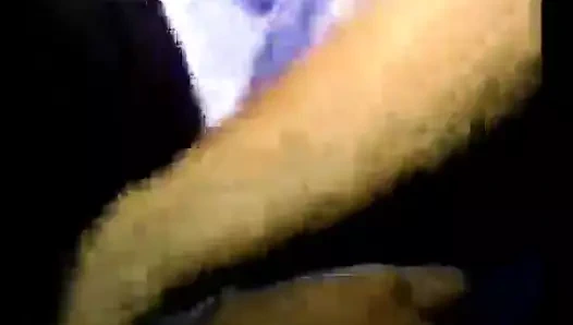 Shane tiyatroda oral seks verir