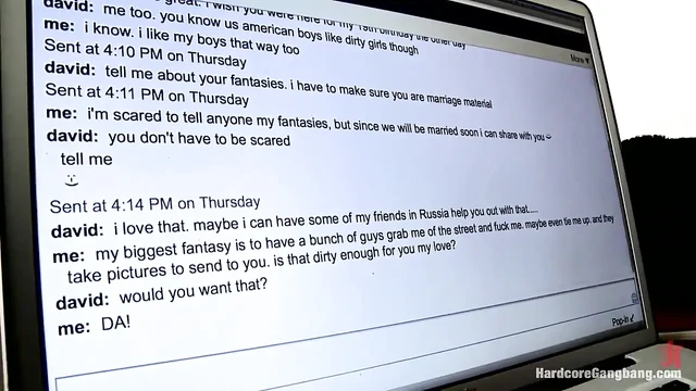 19 yaşındaki güzel Rus sarışın amına iki yarak alıyor