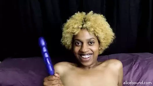 Alice bağlı solo yapay penis