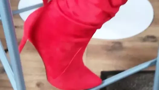 Kırmızı öpücük