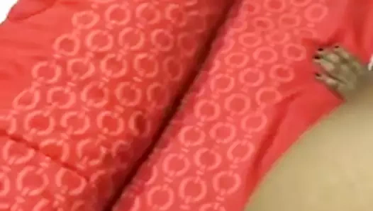 Singapurlu evli Hint milf içinde eylem