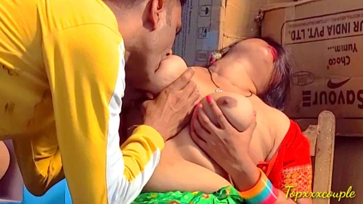 Hintli ağız sikişi ve ağzına boşalma.