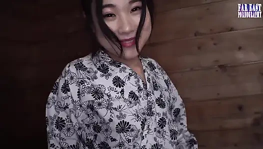 Kalabalık gözlerin dik uçlarında ateşli, sıkı bir tepenin ateşlendiği çıplak meme yürüyüşü bölüm 4