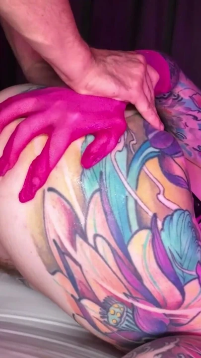 Pembe saçlı İngiliz Ahegao Punk Domuz Ağızlı Kız Anal Sikiliyor ve Genişletiliyor! (Prolaps) !! | Bölüm 3