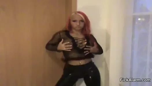 alman değil üvey kardeş yardımcı olur ile oral seks ve handjob