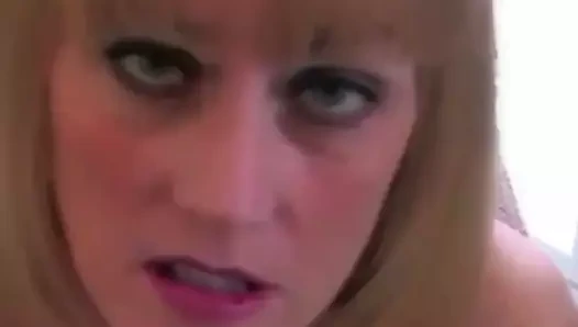 Amatör milf hoşlanır ona fantezi