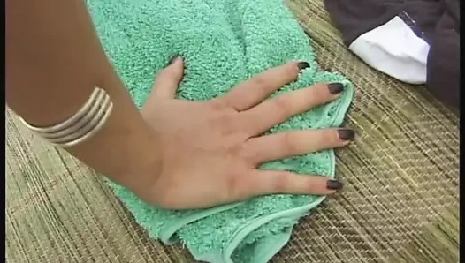 Mythische Schwanze fur laufige Schlampen! - Episode 3