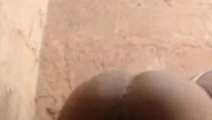 Kız büyük sopa sürme