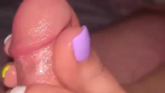 Latin renkli ayakla mastürbasyon