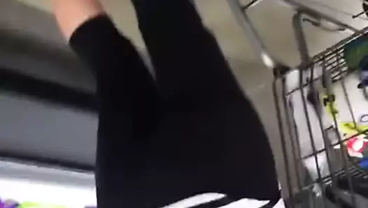 Sıska olgun milf popo