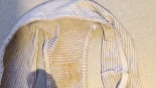 Cum içinde benim karısı külot