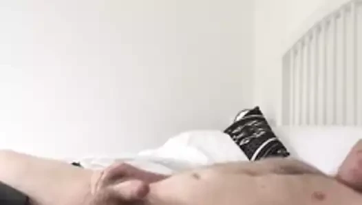 Cumming on my lodgers bec