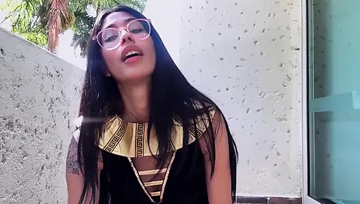 Gisele Amore'un eski Mısırlı dev egemenliği 4k bakış açısı küçülen fantezi bekliyor!