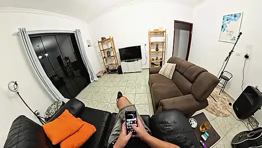 Lezbiyen komşu boşalana kadar amına bir yarak aldı.