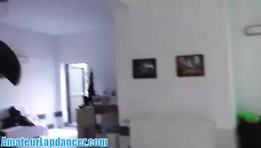 Sıcak lateks elbise Çek hottie lapdances