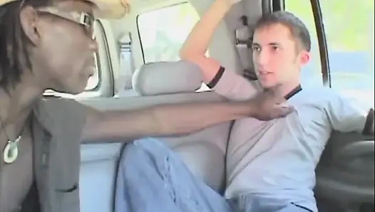 Edwardjames beyaz adam Derek kacorots büyük zenci istekli bir ağız dolusu veriyor