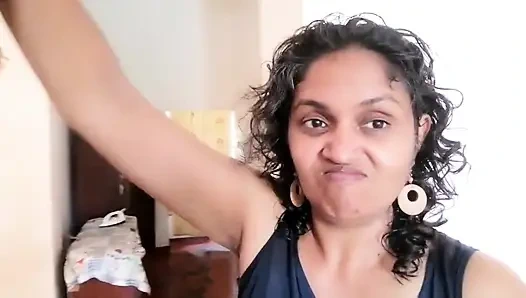 Kayınpederim oğlunun arkadaşlarının geldiğinde fırsat arayan biriydi