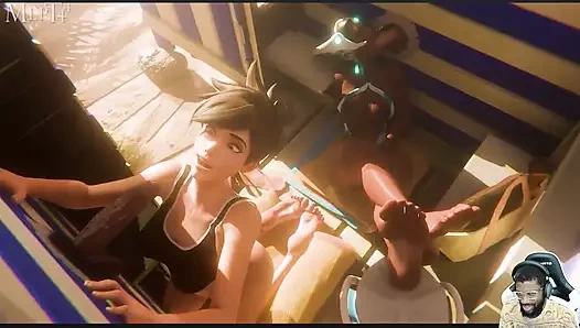 Sombra duvar deliğini gırtlağına kadar alırken izliyor, kel amcık Natasha sikişiyor, büyük bakış açısı galacta yüz sikişi