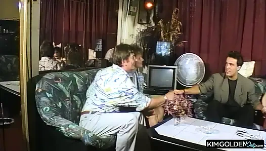 Wilde Gruppenorgie mit heissen Paaren