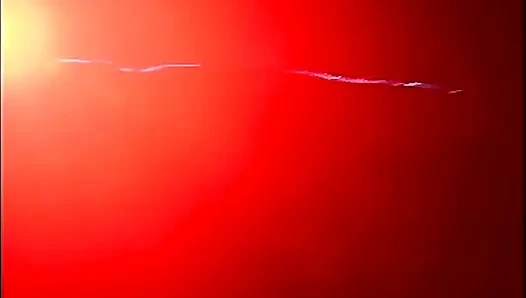 Sikilmeden Önce Üç Büyük Sert Yarak Emmenin Tadını Çıkarıyor